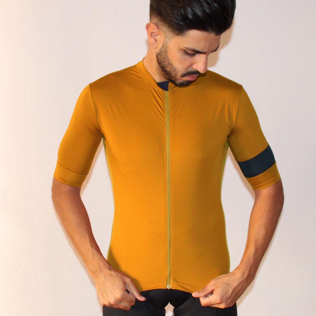 Pro Short Sleeve Quick Dry Cycling Jersey