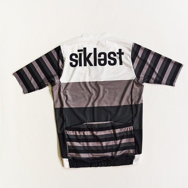 SIKLEST Bone Chest Design Cycling Series Quick Dry Short Sleeve Back Strap Pocket